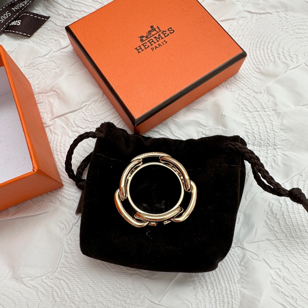 Hermes Regate scarf 90 ring